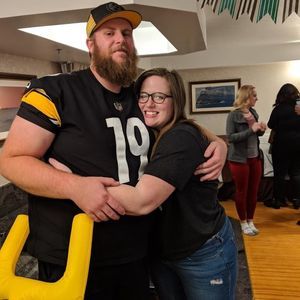 Meet your Posher, Dennis